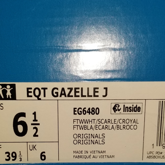 RED , BLUE * WHITE Adiddas EGT GAZZelle - Picture 6 of 10